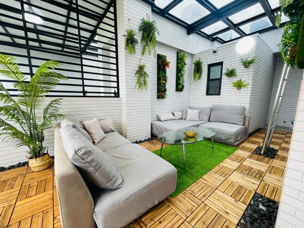 Six Seasons Inn - Qian He Tainan Exterior foto